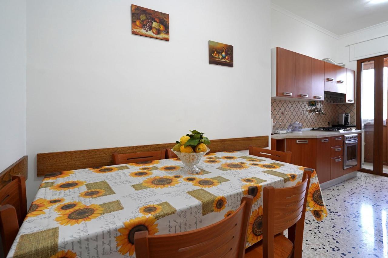 Milou'S House Apartment Сант'Агнело Екстериор снимка